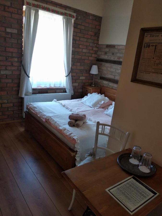 U Anny Smejdirky Appartement Nymburk Buitenkant foto